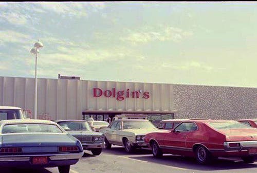 Dolgins parking lot from the 1970s