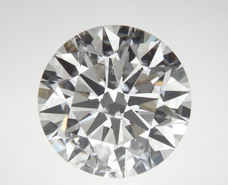 Top image of 5.05 carat ROUND diamond
