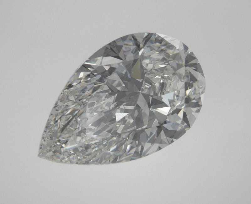 Top image of 4.59 carat PEAR SHAPE diamond